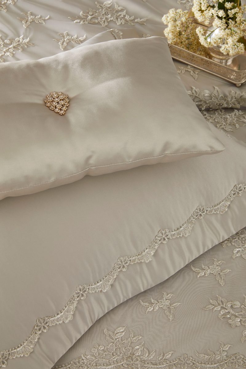PEPPER HOME HELEN ПОКРЫВАЛО BEIGE