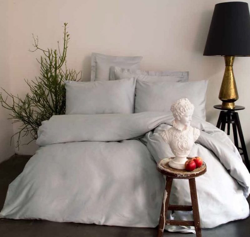 SIMPLY SATIN GREY
