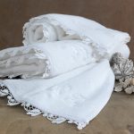 soft-cotton-nakkas-dantelli-polotence-belyj