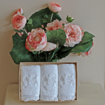 soft-cotton-nakkas-dantelli-polotence-belyj
