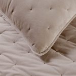 Иоланта Беж (1)