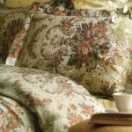 TIVOLYO-HOME-Royal.jpg