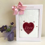 TIVOLYO-HOME-WHITE-LOVE-50X100-ПОЛОТЕНЦЕ-.jpg