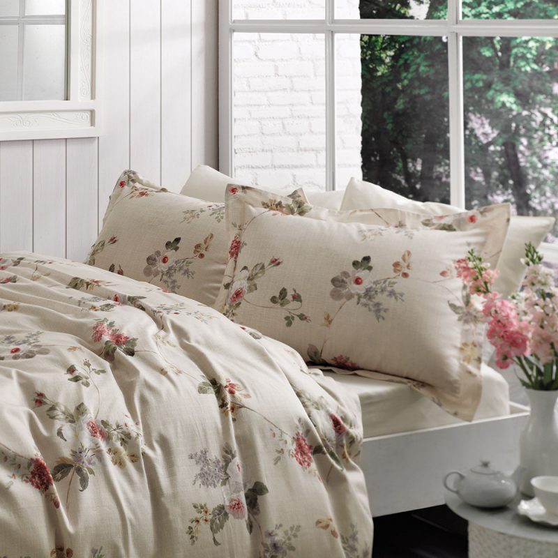 Tivolyo-Home-Peony.jpg