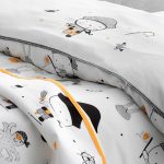 TIVOLYO-HOME-КПБ-ПИКЕ-PIRATES-С-ВЫШИВКОЙ-1.jpg