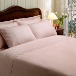 ПОСТЕЛЬНОЕ-БЕЛЬЕ-С-КРУЖЕВОМ-CLARISA-TIVOLYO-HOME-розовый.jpg
