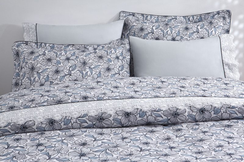 MARTHA BRODERY