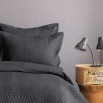 2- SIMPLY BED SPREAD SET FUME