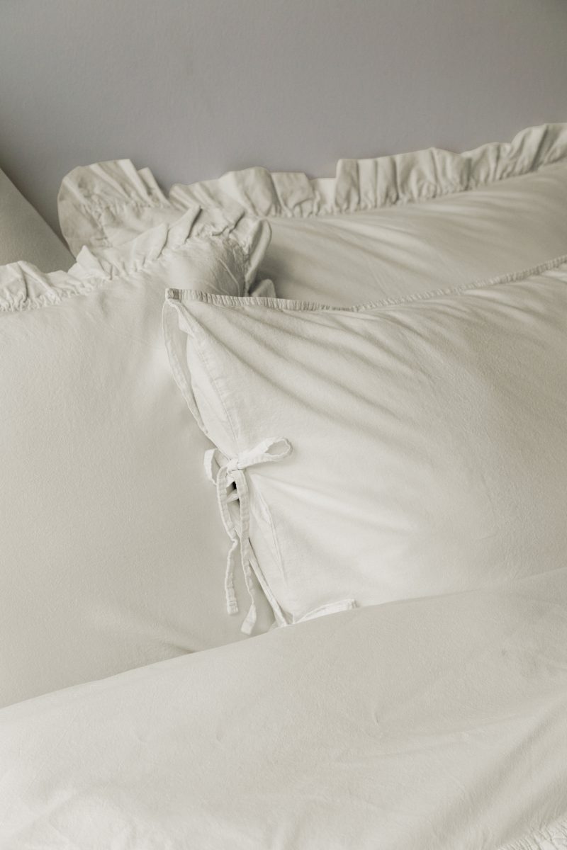 FRILL CREAM (2)